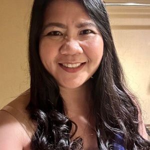 Meet your Posher, Denise
